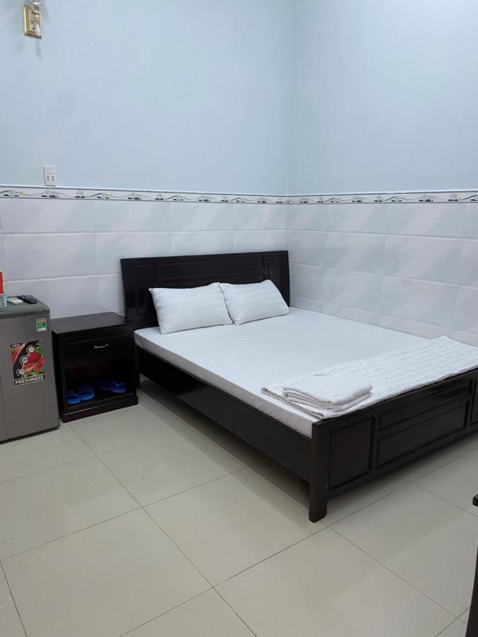Phuoc Hung 1 Hotel Vinh Long Exterior photo